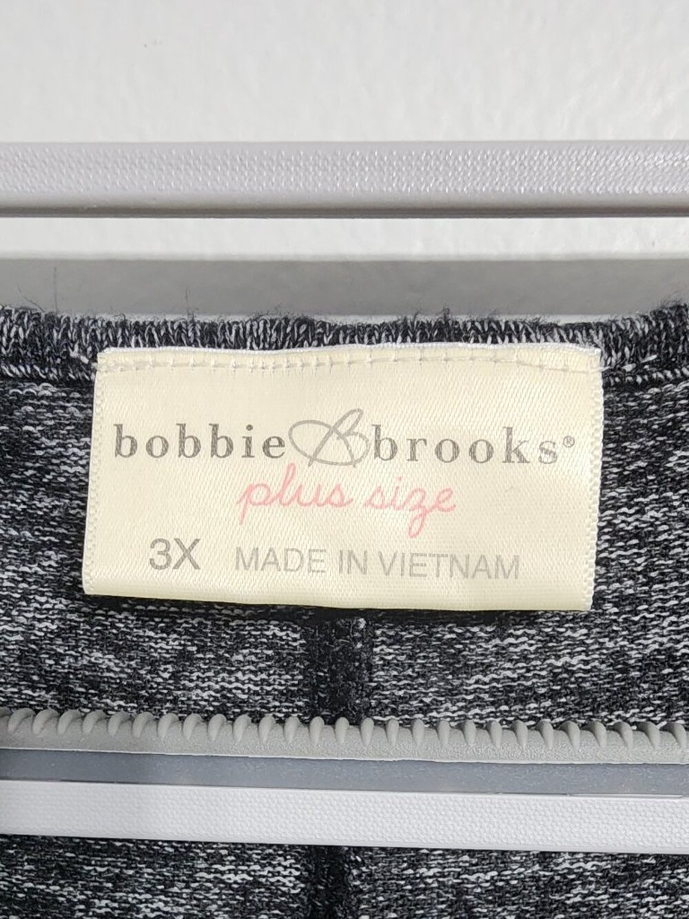 Bobbie Brooks Marled Ruffle Sleeve Stretch Top 3X - Picture 6 of 12